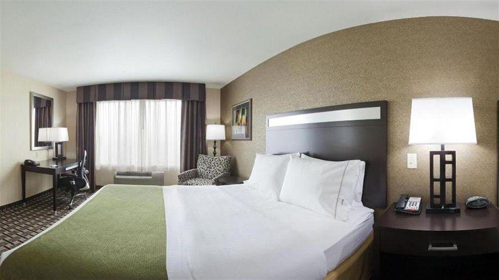 Holiday Inn Express And Suites Limerick - Pottstown By Ihg Exterior photo